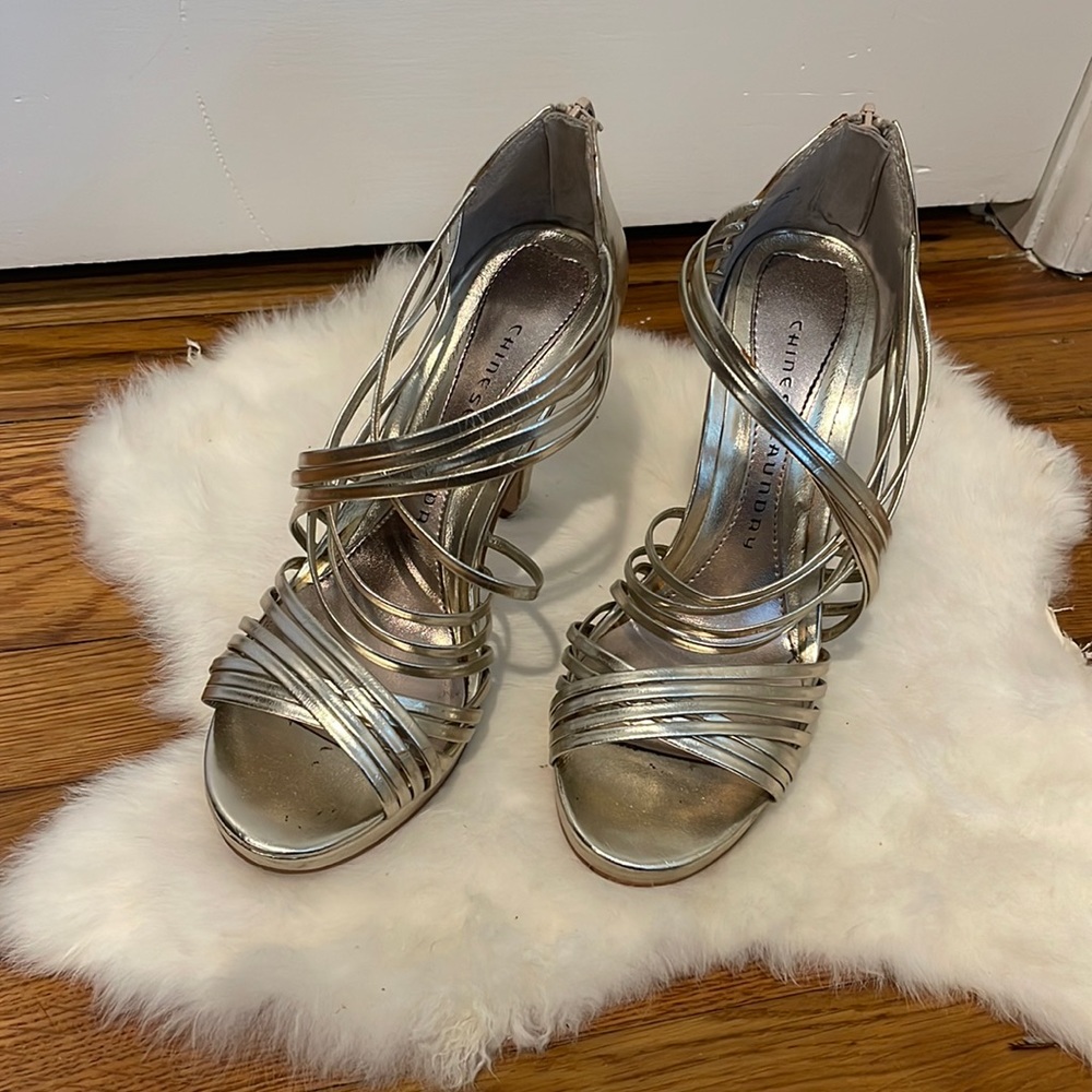 Chinese Laundry Gold stiletto heels